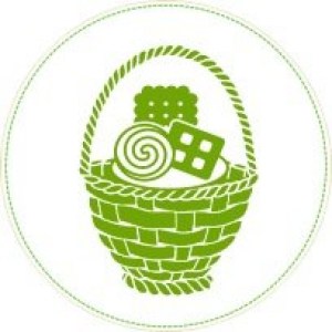 Оригинальная корзина с разными сладостями в Мурманске